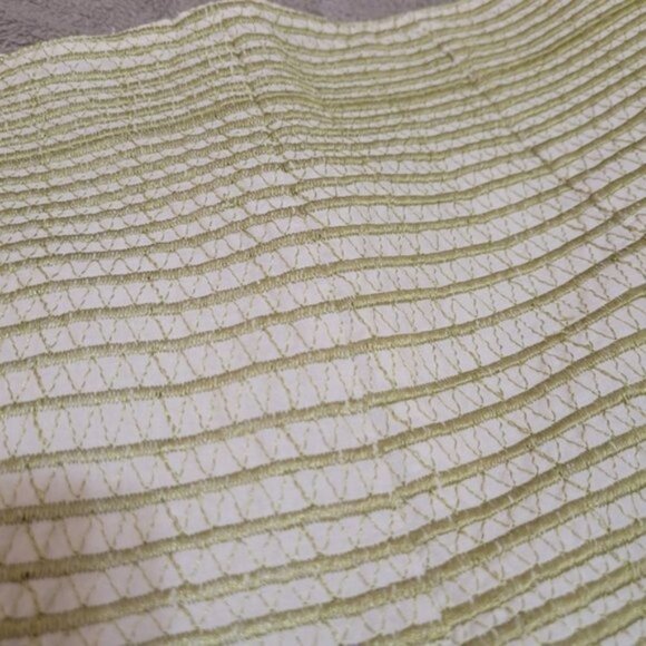 Club Monaco embroidered skirt size 4 - Picture 7 of 11